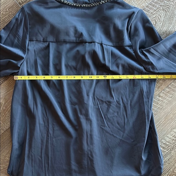 Democracy Elegant Women's Top with Beaded Collar - Picture 5 of 7